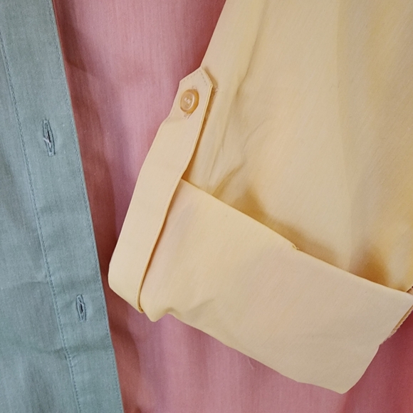 NWT New York & Company size Large button down shirt - Picture 3 of 5